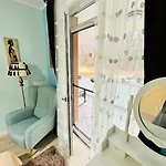 Apartment Glamorous Feel At *