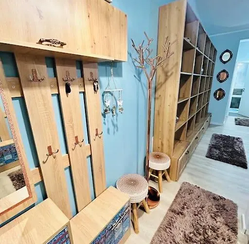 Glamorous Feel At Apartamento *