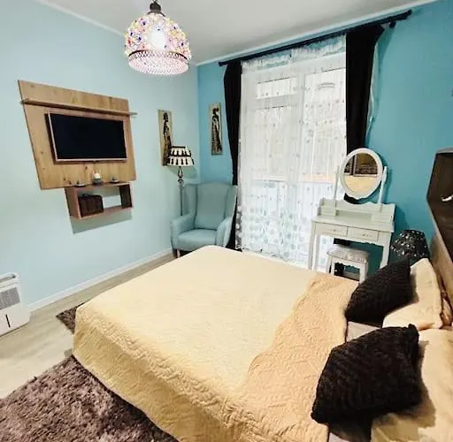 Glamorous Feel At Timişoara